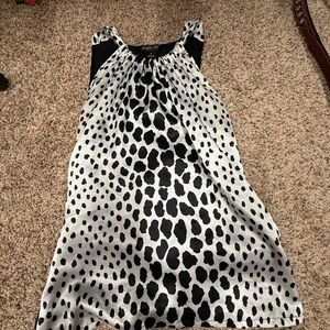 August Silk Black and White Sleeveless Top